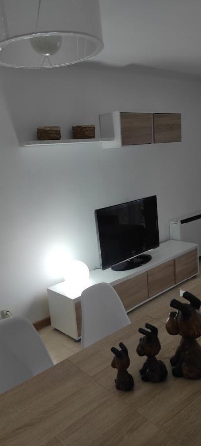 Apartamento Vacacional ไบโยนา ภายนอก รูปภาพ