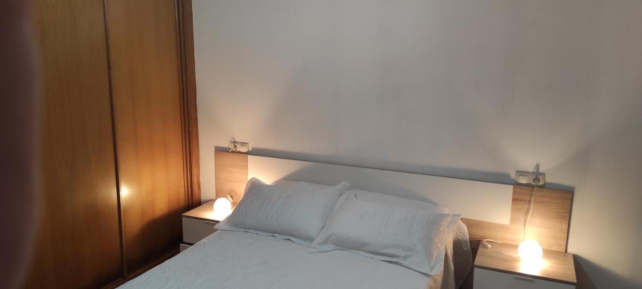 Apartamento Vacacional ไบโยนา ภายนอก รูปภาพ